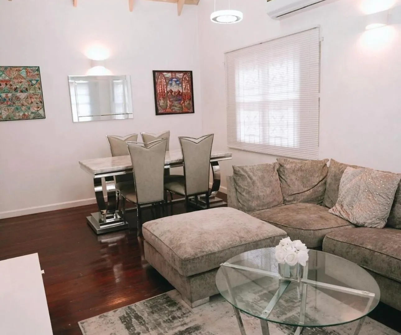 Modern Holiday Home Located Near The City Centre Of St George St. George's
