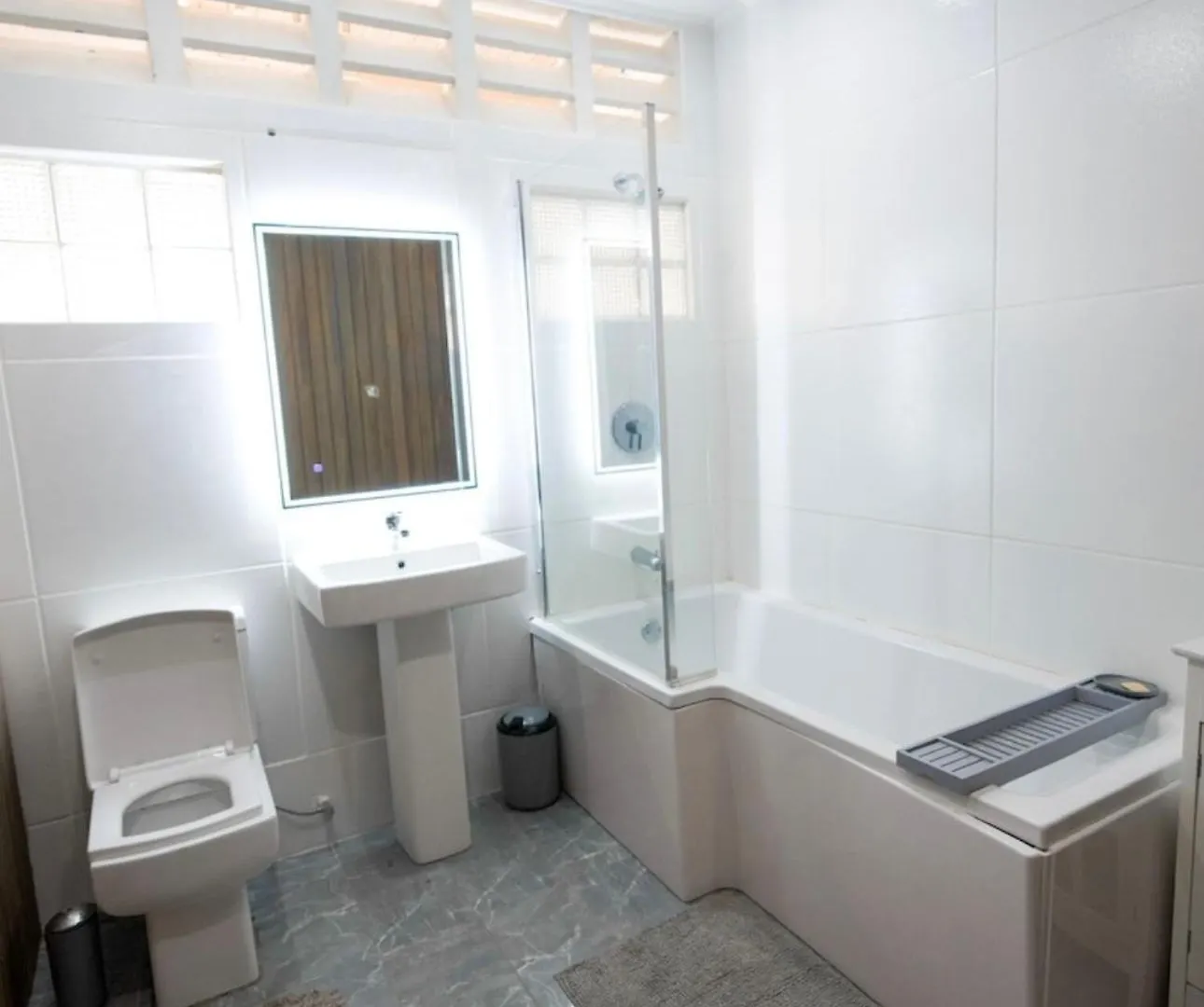 Modern Holiday Home Located Near The City Centre Of St George St. George's